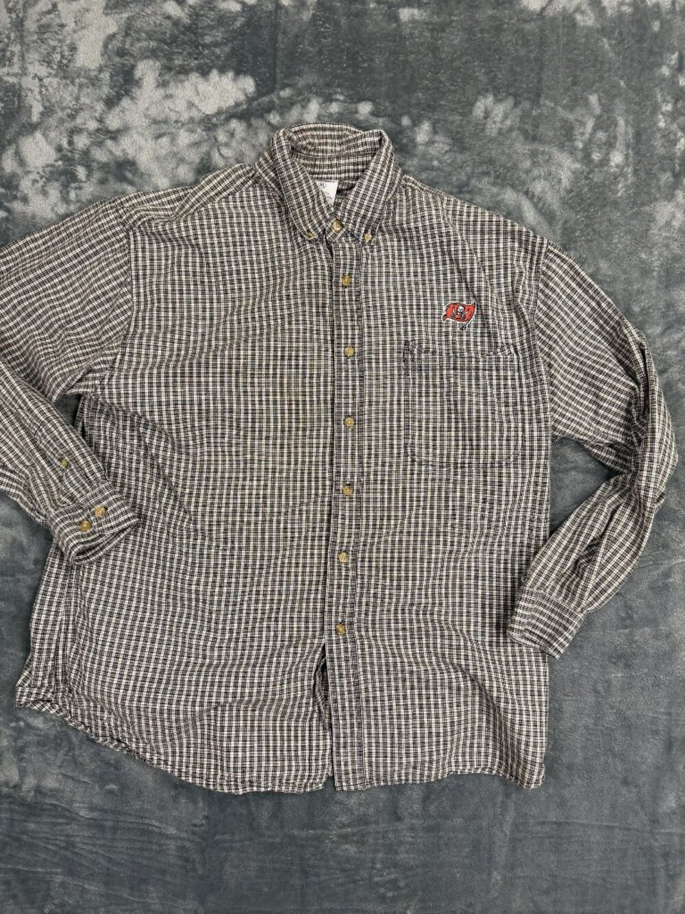 Tampa Bay Buccaneers Mens XL Plaid Button-Up Shirt By CSA Cotton Black & White